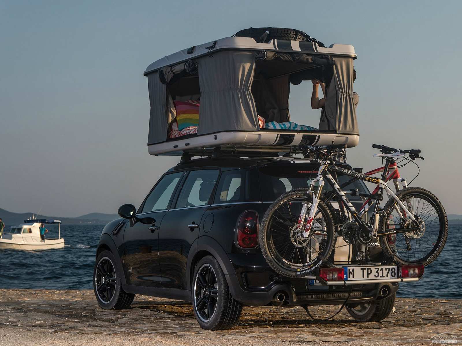 MINI COUNTRYMAN外觀高清大圖