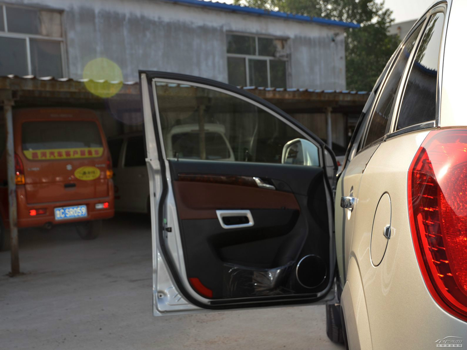 安德拉內(nèi)飾高清大圖