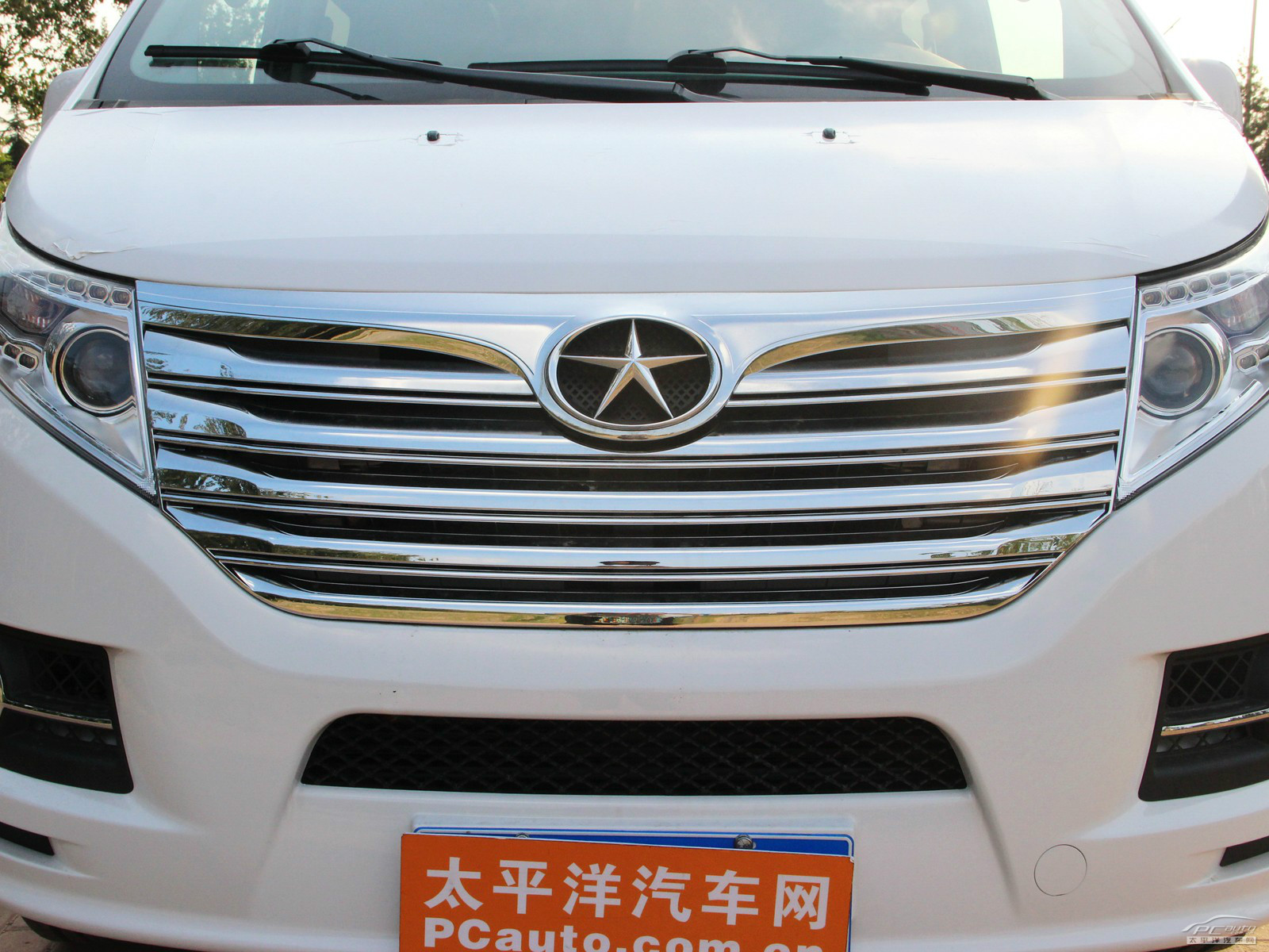 瑞風(fēng)M5外觀高清大圖