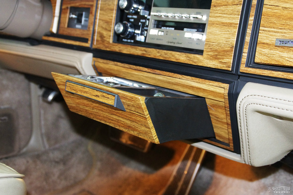 ɫPSevilleп؃(ni)DƬ