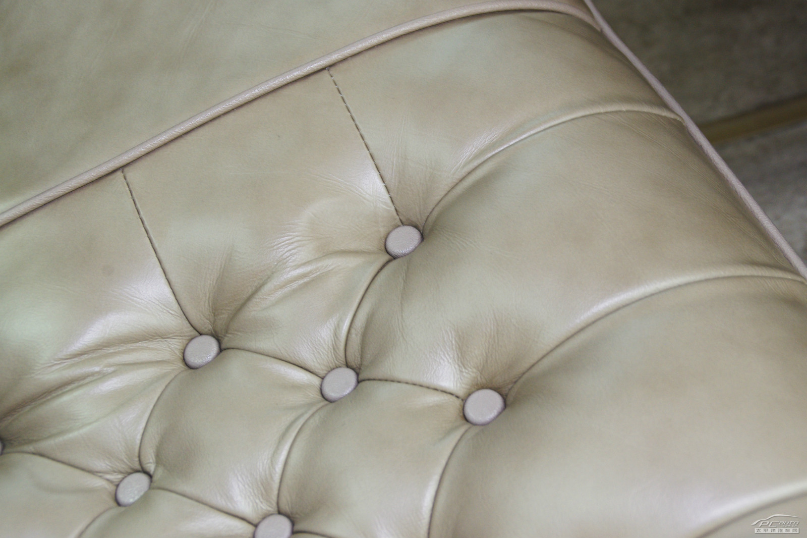 凱迪拉克Seville內(nèi)飾高清大圖