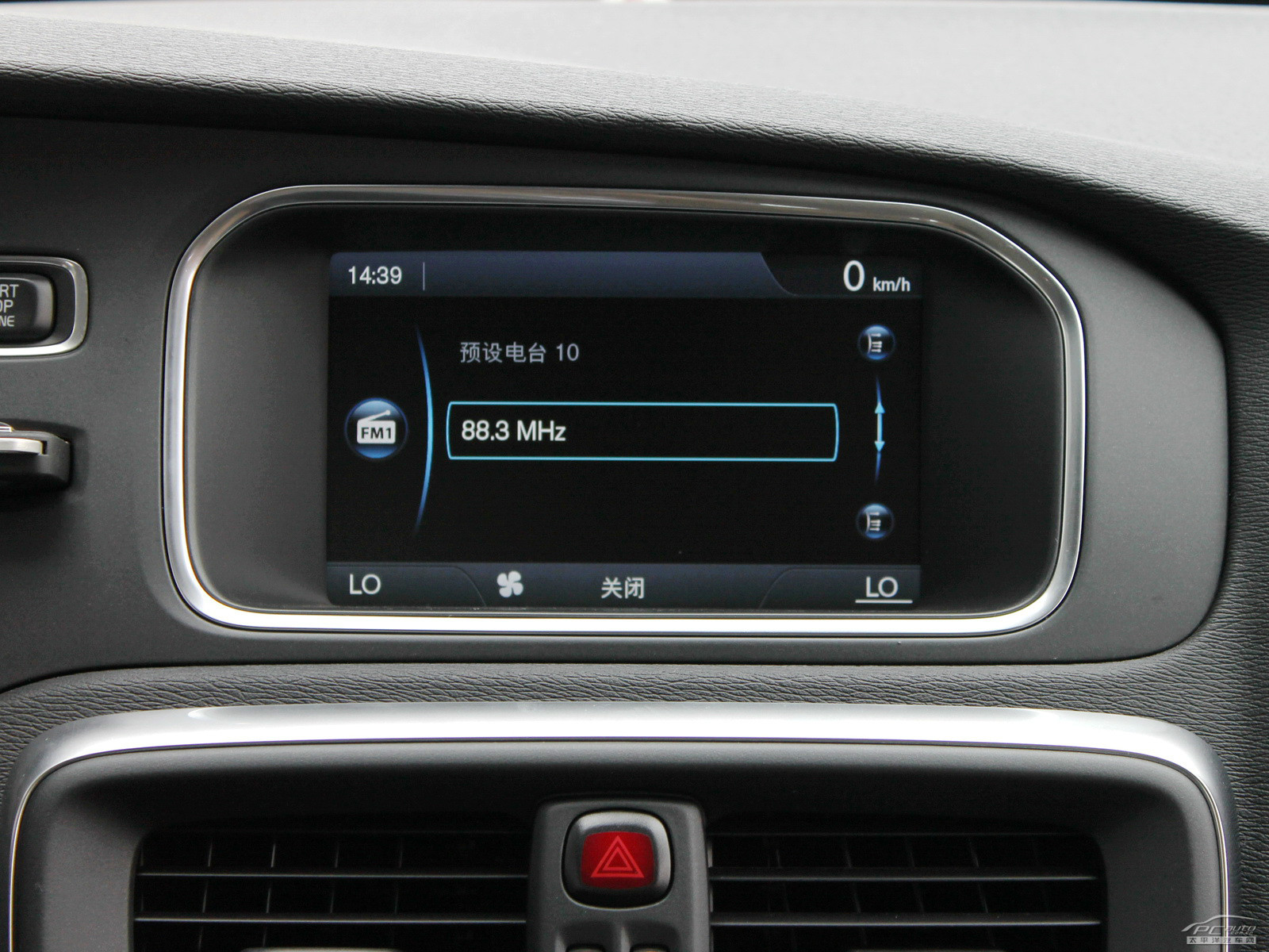 沃爾沃V40內(nèi)飾高清大圖