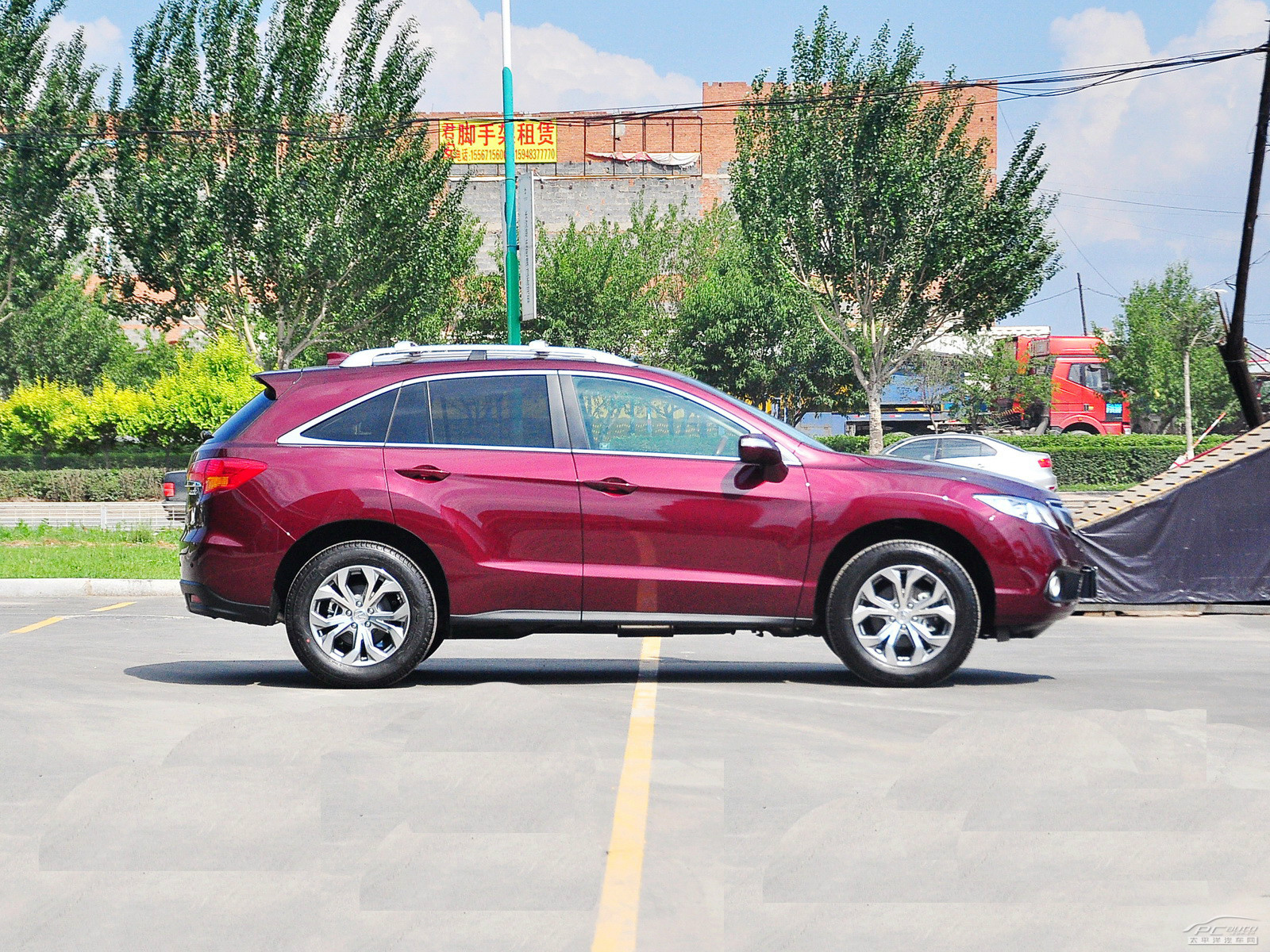 謳歌RDX(進(jìn)口)外觀高清大圖
