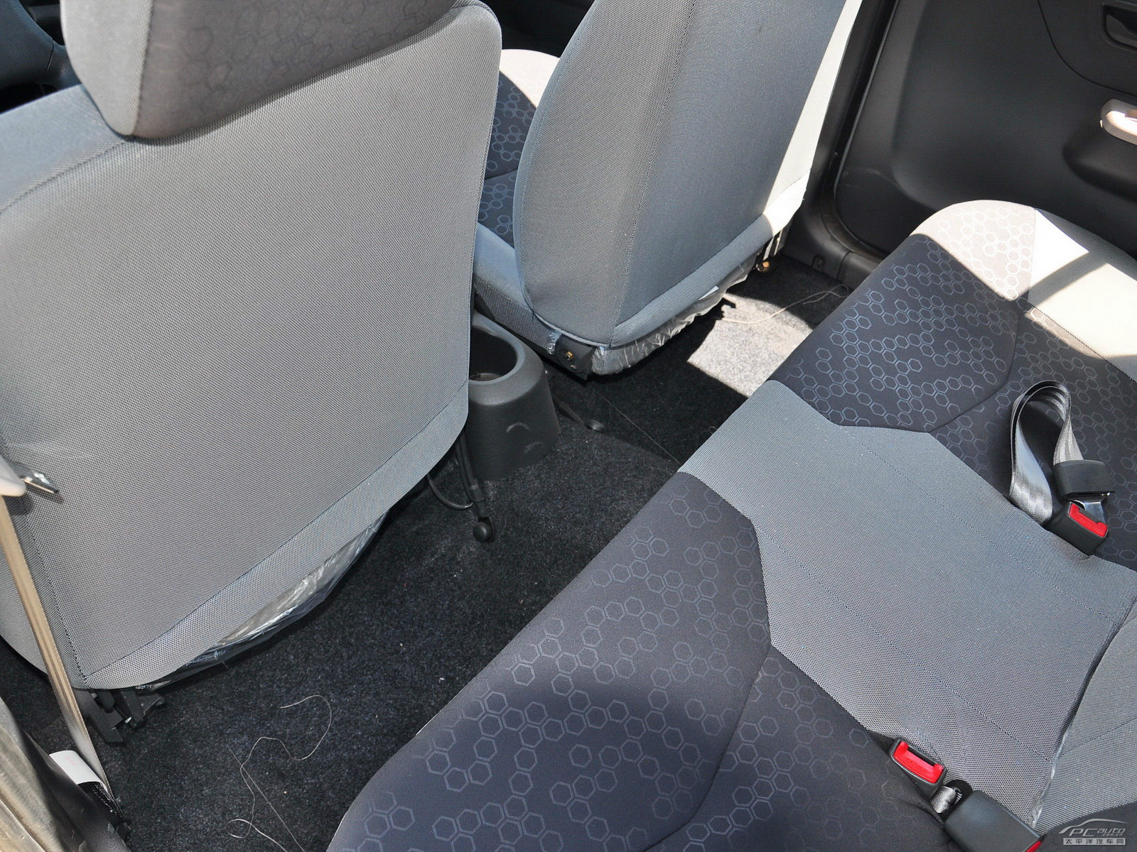 夏利空間高清大圖