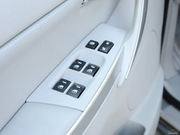 2013款 2.0T 商務(wù)型 2013款 2.0T 商務(wù)型