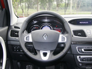 2013款 2.0L 時(shí)尚版 2013款 2.0L 時(shí)尚版