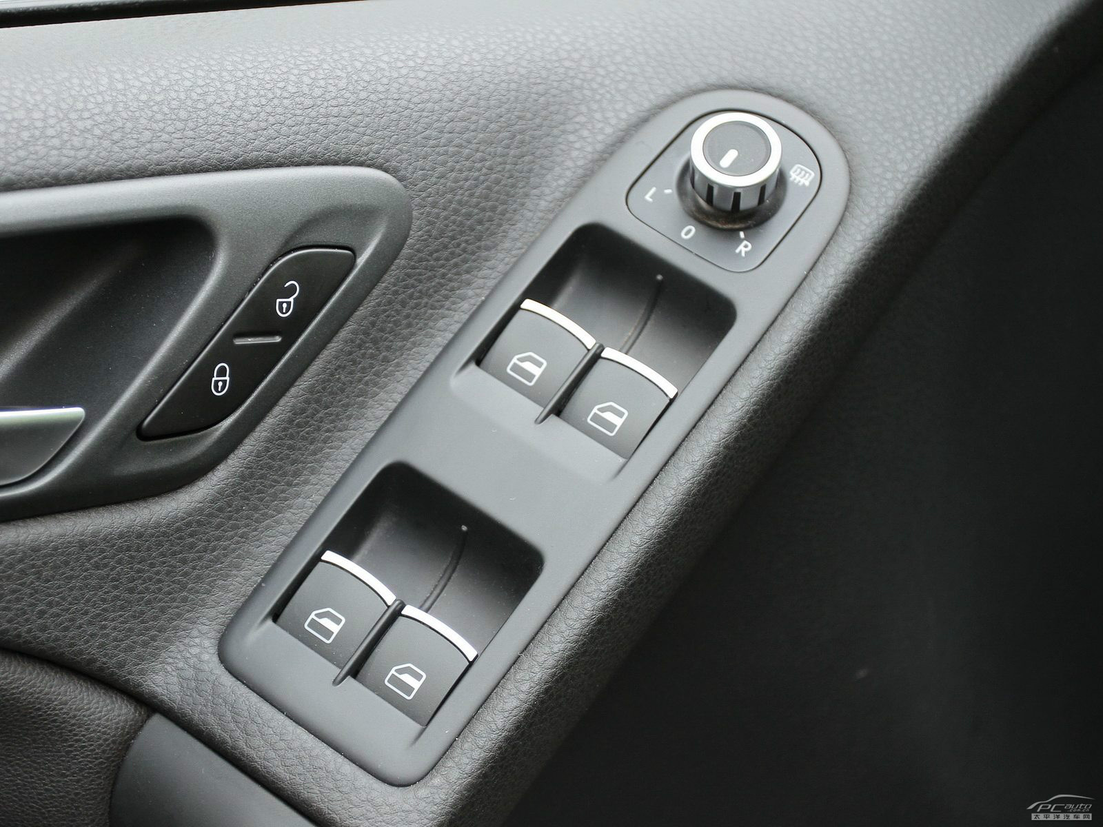 高爾夫(進(jìn)口)內(nèi)飾高清大圖