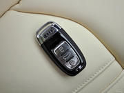 2013款 40 Hybrid 2013款 40 Hybrid