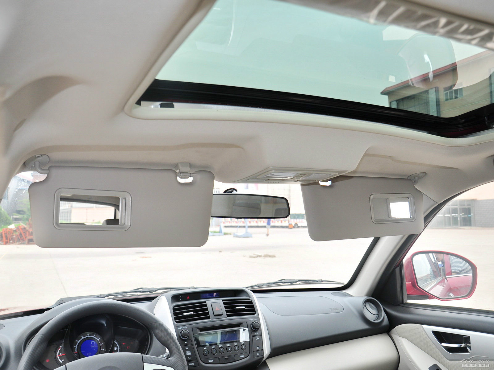 力帆X60內(nèi)飾高清大圖