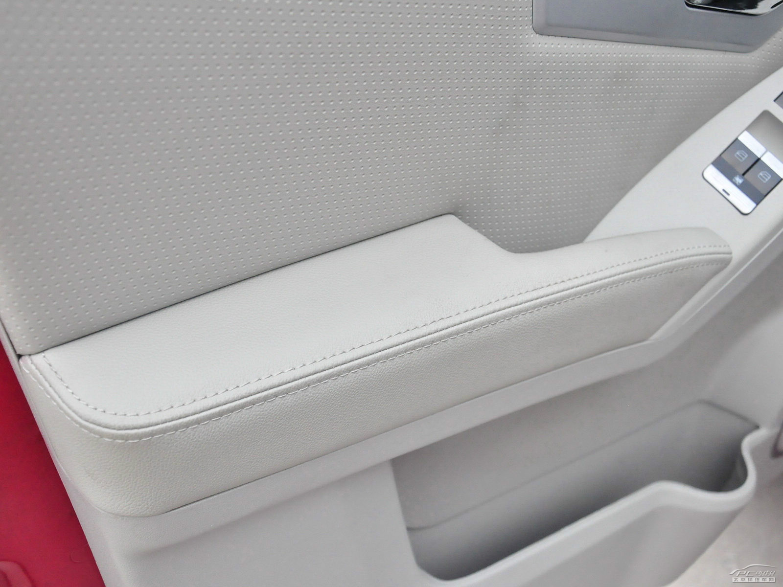 力帆X60內(nèi)飾高清大圖