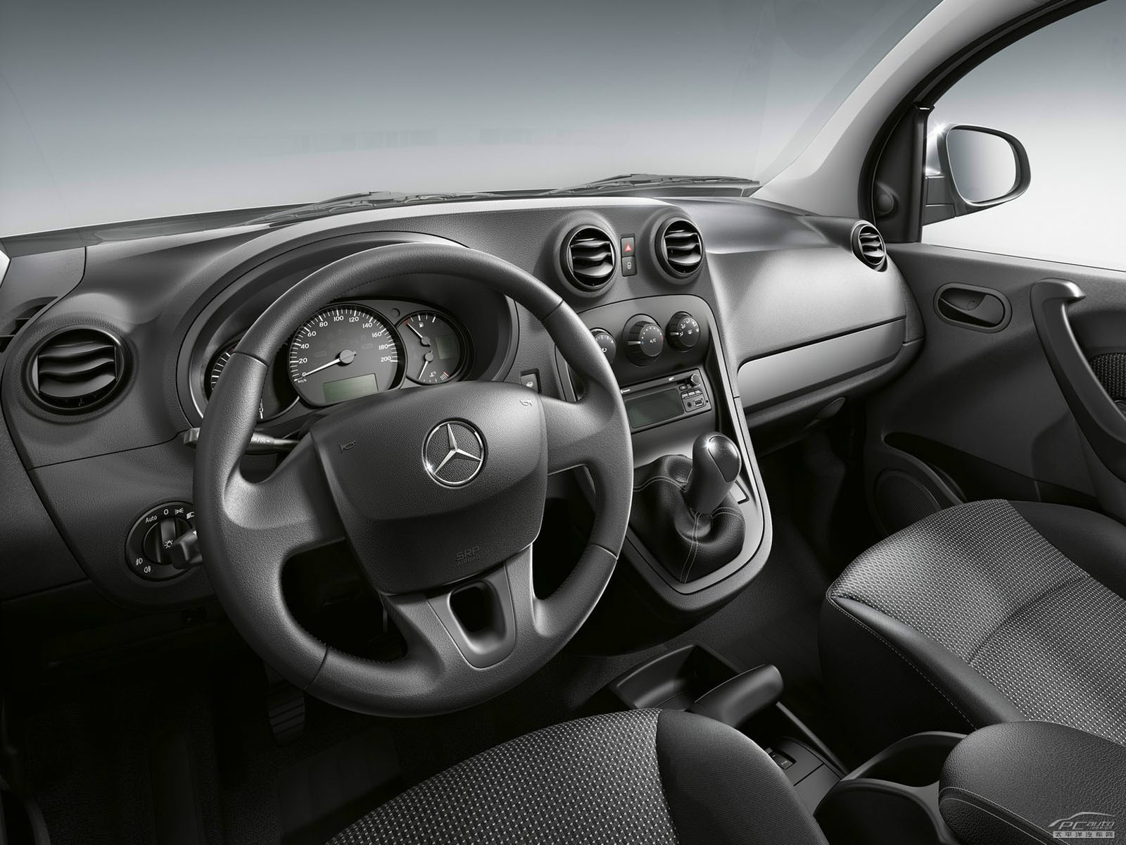 奔馳Citan內(nèi)飾高清大圖