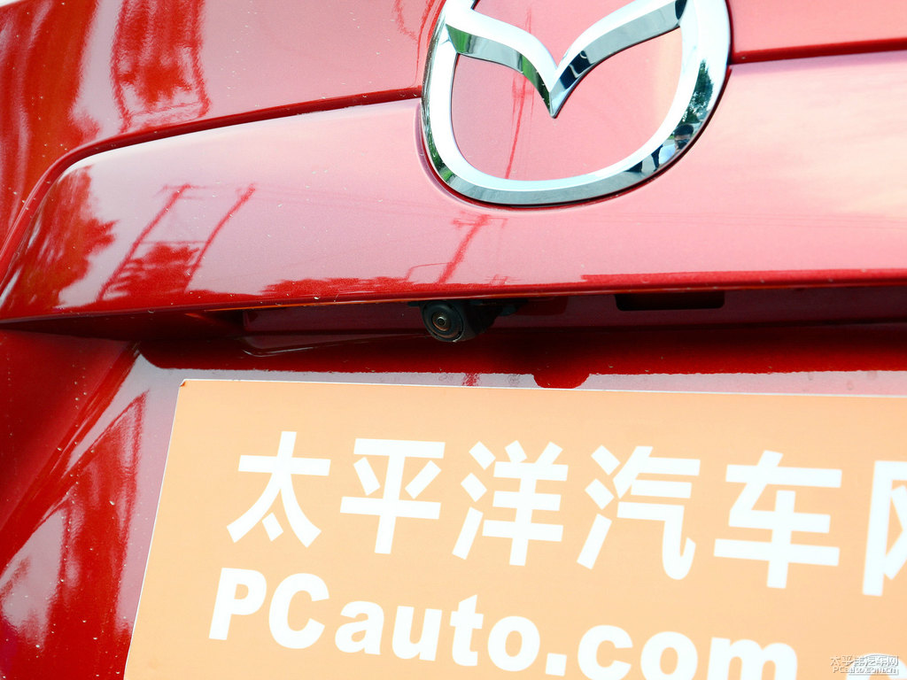 激情紅馬自達(dá)CX-5車尾外觀圖片