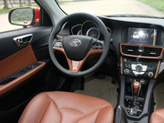 2013款 1.5L CVT 女性版 精英型 2013款 1.5L CVT 女性版 精英型