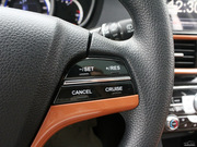 2013款 1.5L CVT 女性版 精英型 2013款 1.5L CVT 女性版 精英型