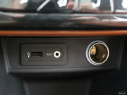 2013款 1.5L CVT 女性版 精英型 2013款 1.5L CVT 女性版 精英型