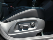 2013款 1.8TSI 自動四驅(qū)豪華版 2013款 1.8TSI 自動四驅(qū)豪華版