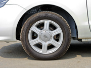 2013款 1.3L MT 豪華型帶氣囊 2013款 1.3L MT 豪華型帶氣囊