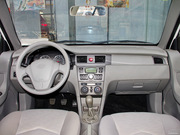 2013款 1.3L MT 豪華型帶氣囊