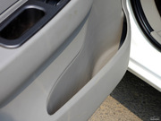 2013款 1.3L MT 豪華型帶氣囊