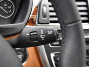 2013款 改款 328Li 豪華設(shè)計套裝