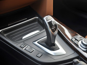 2013款 改款 328Li 豪華設(shè)計套裝