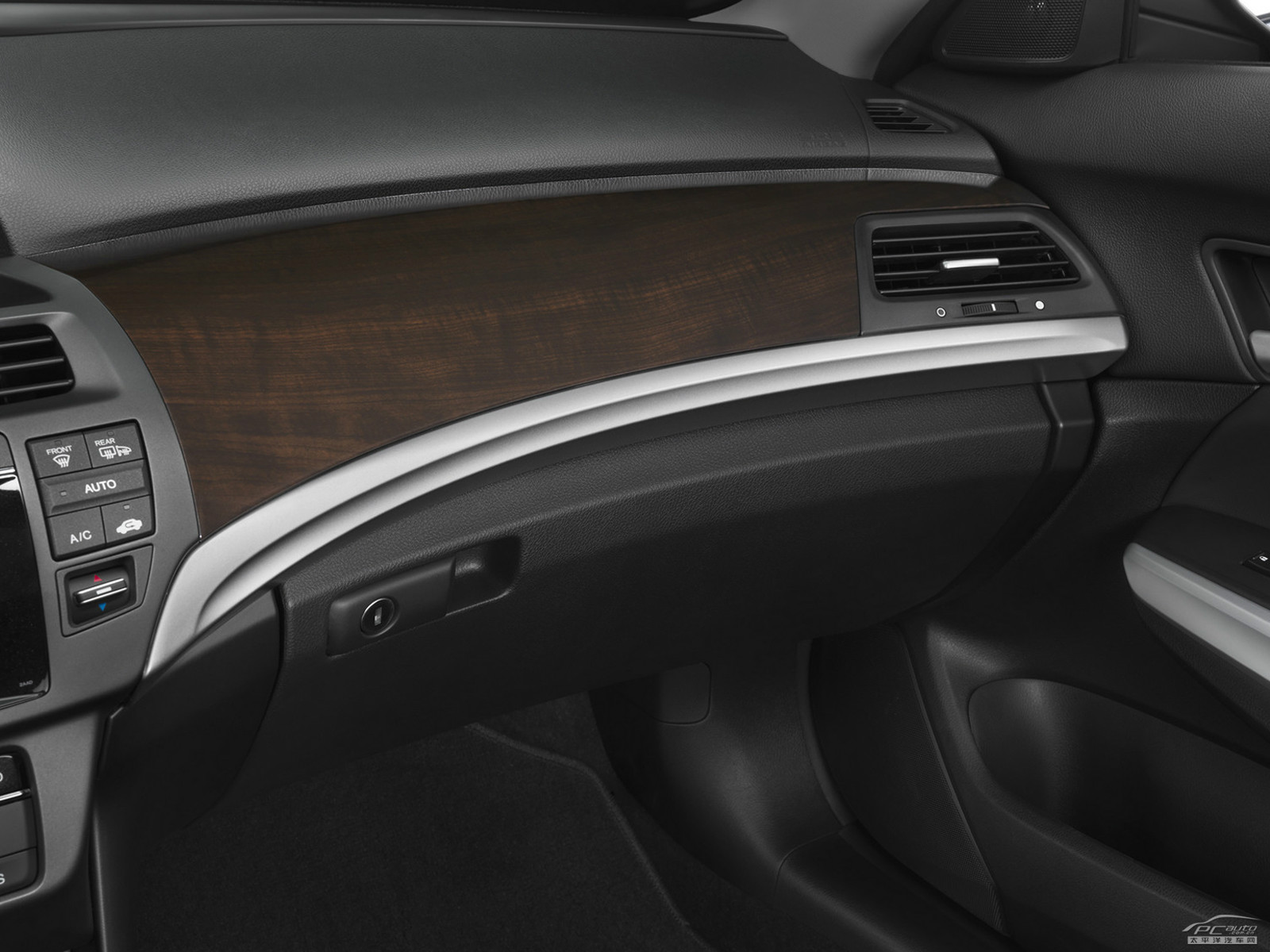 歌詩圖(海外)內(nèi)飾高清大圖