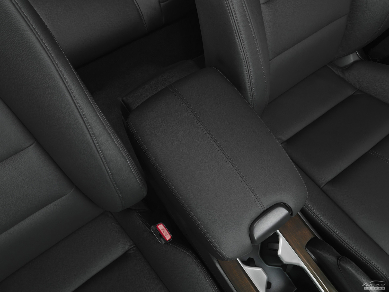 歌詩圖(海外)內飾高清大圖