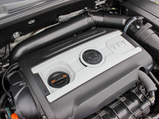 2013款 1.8T 尊享版 2013款 1.8T 尊享版