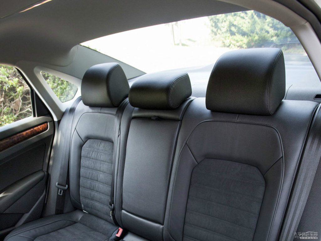 ɫPassat΃(ni)DƬ