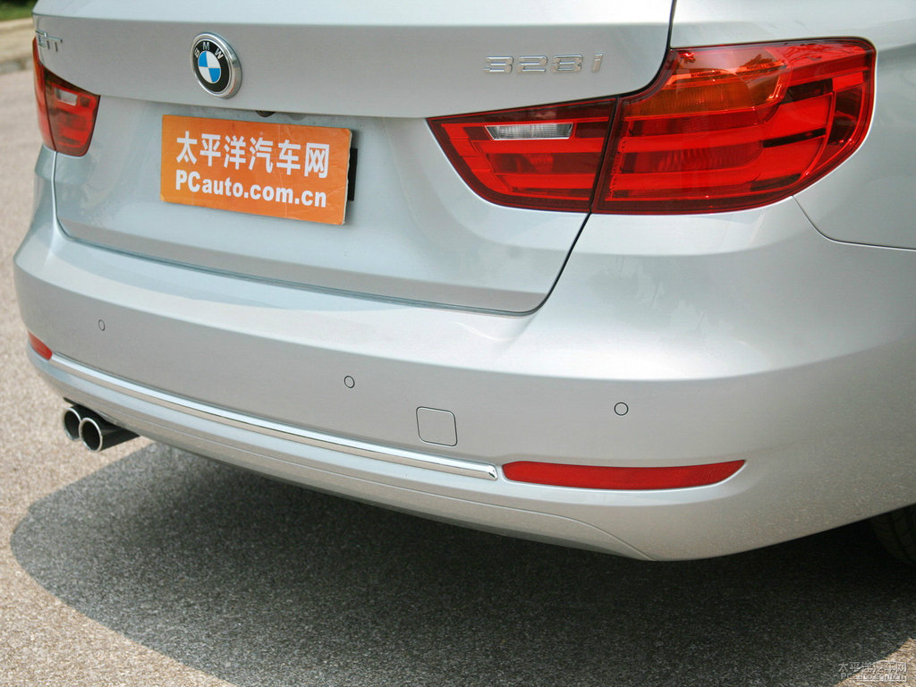 冰河銀寶馬3系GT車尾外觀圖片