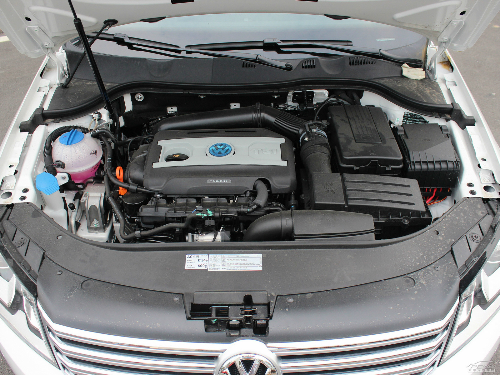 邁騰細(xì)節(jié)高清大圖