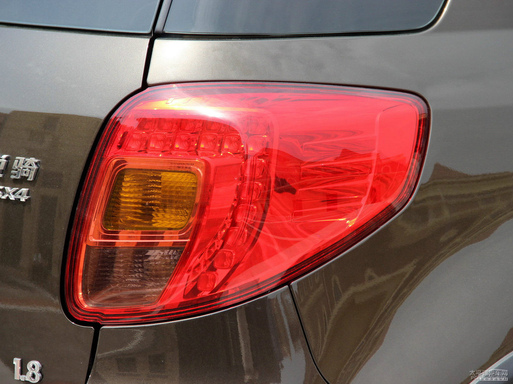 Z(y)SX4^DƬ