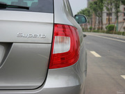 2013款 旅行版 2.0TSI 尊貴版 2013款 旅行版 2.0TSI 尊貴版