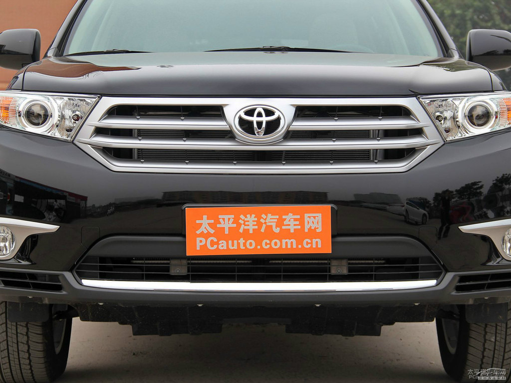 紫鉆黑漢蘭達(dá)車頭外觀圖片