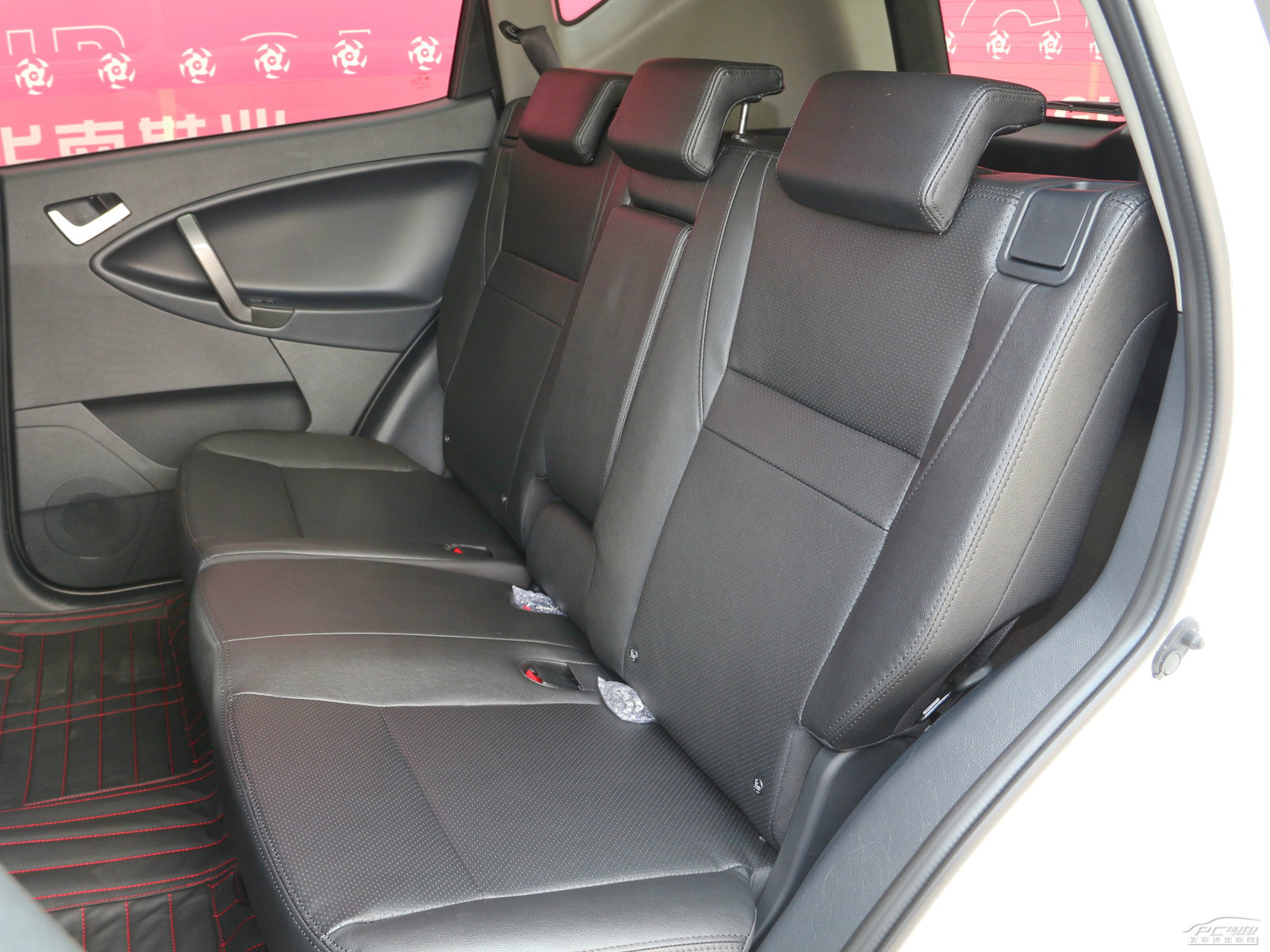 吉利GX7內(nèi)飾高清大圖