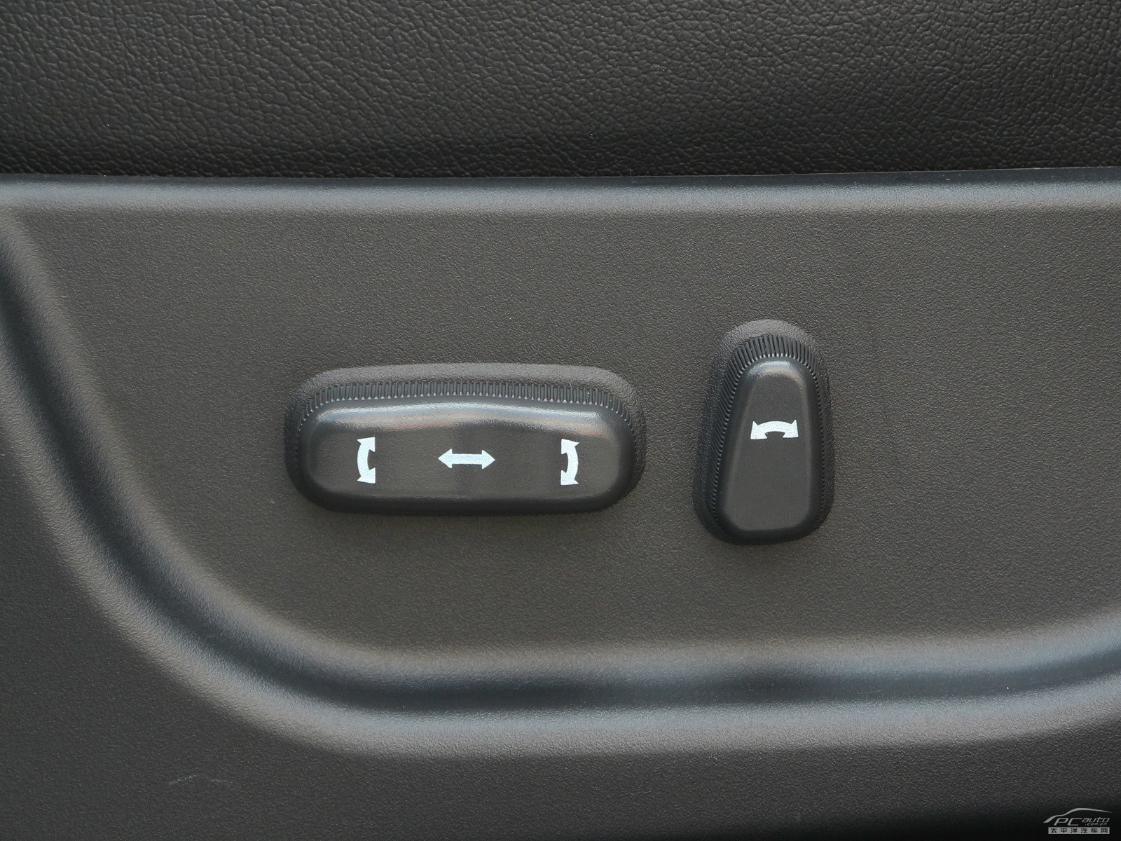 吉利GX7內(nèi)飾高清大圖