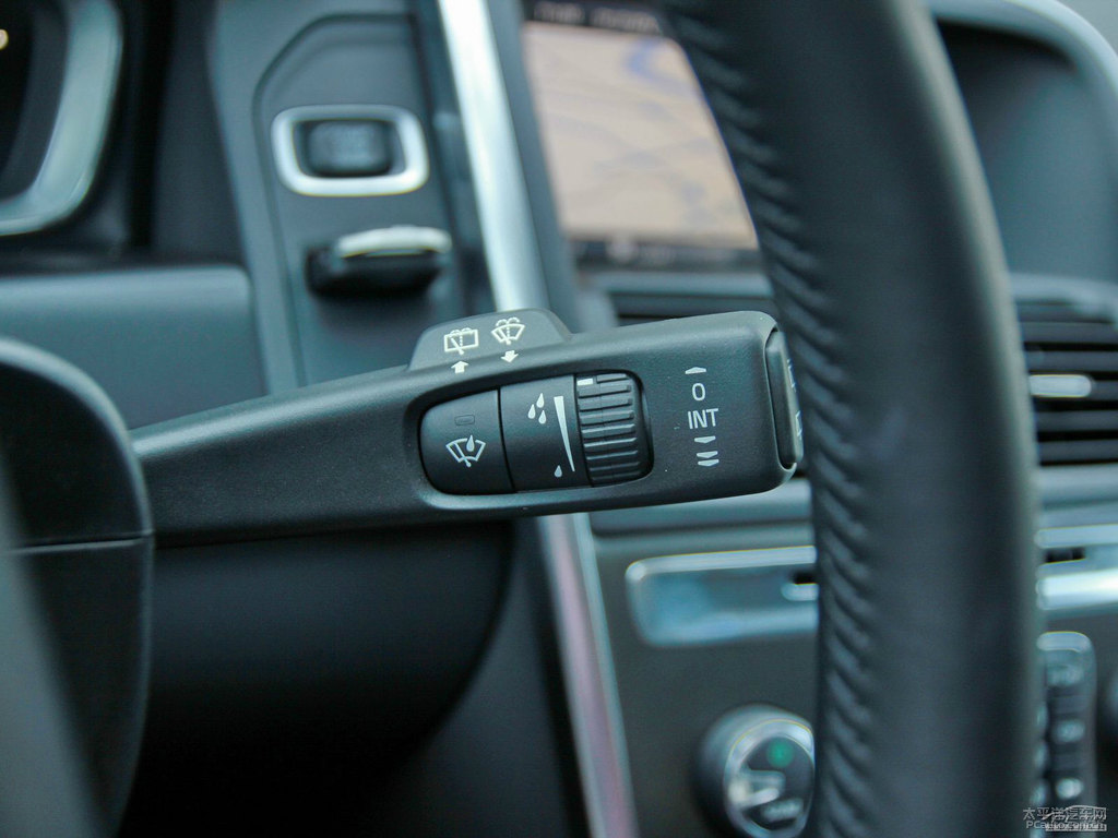 ɫ֠XC60(M)п؃DƬ