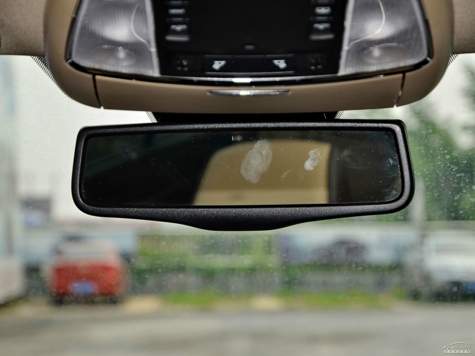 克萊斯勒300C內(nèi)飾高清大圖