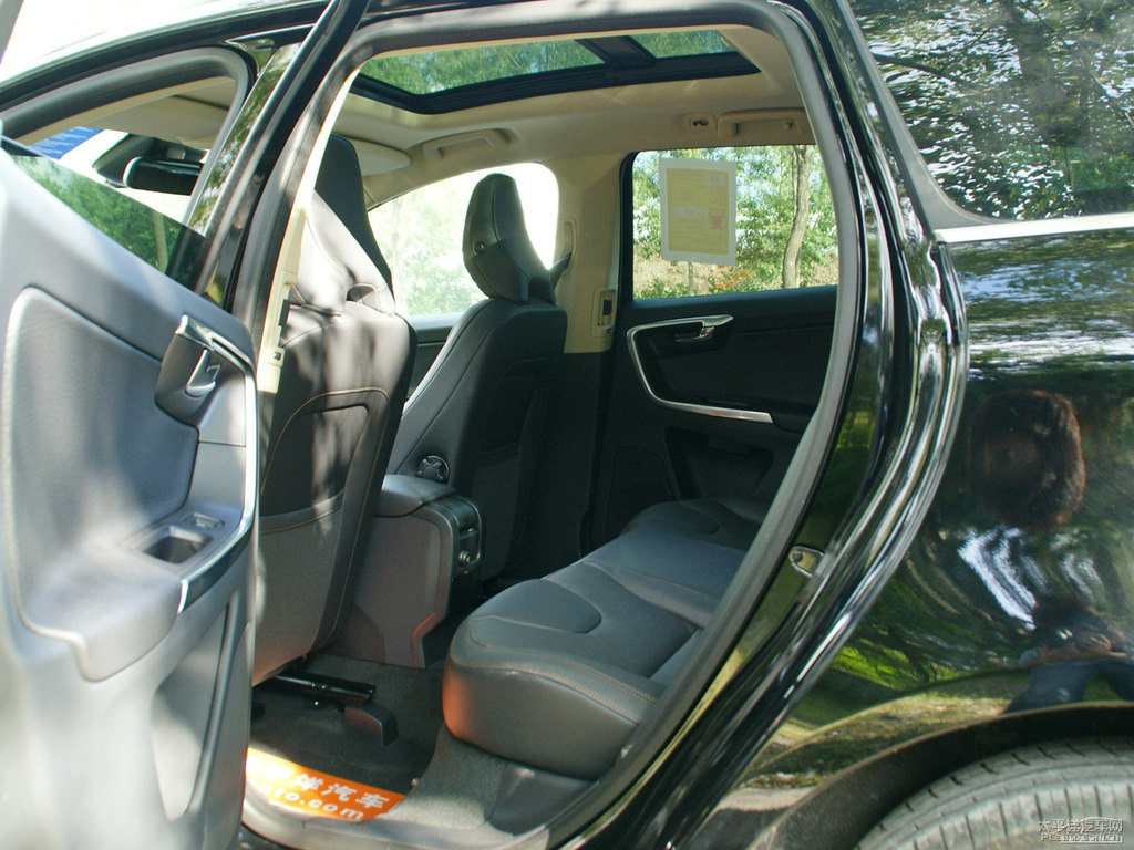 ʯ֠XC60(M)gDƬ