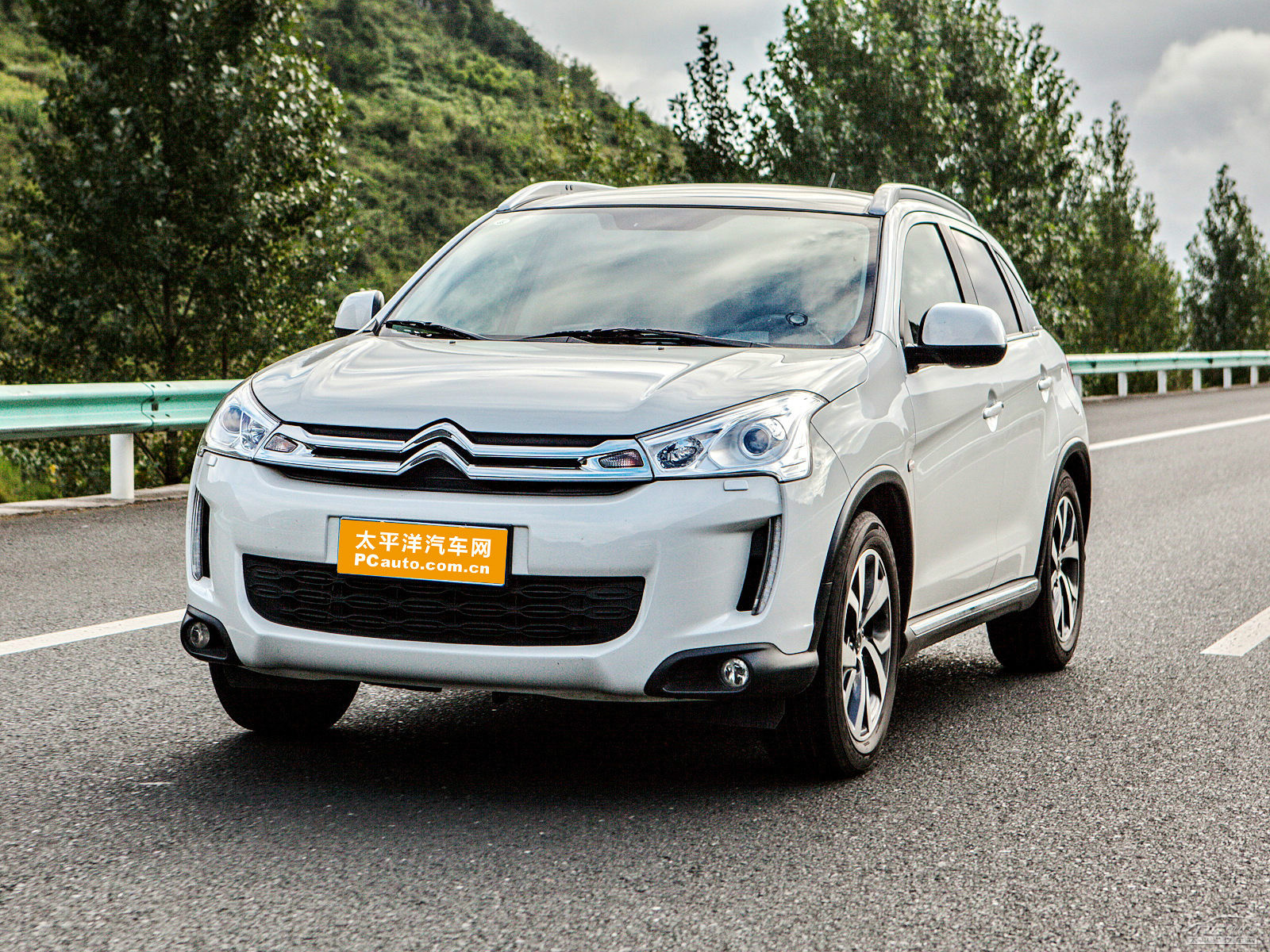 雪鐵龍C4 AIRCROSS(進口)外觀高清大圖