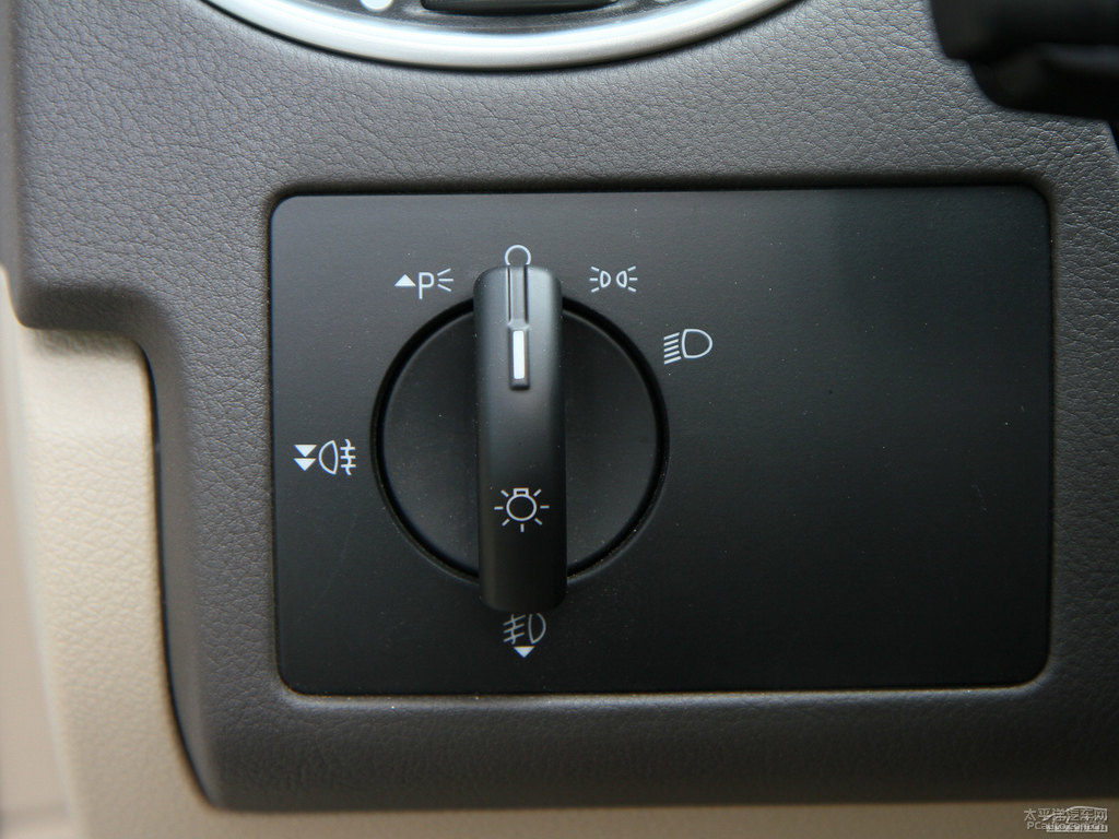 ׸˹п؃(ni)DƬ