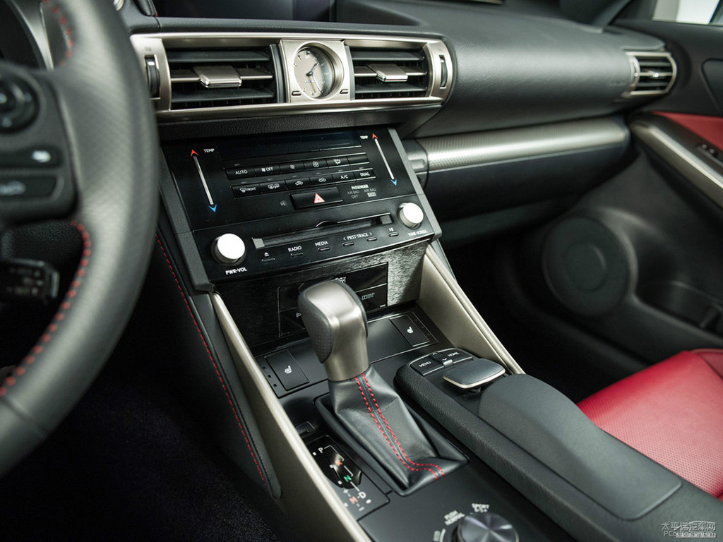 ɫ׿_˹ISп؃(ni)DƬ