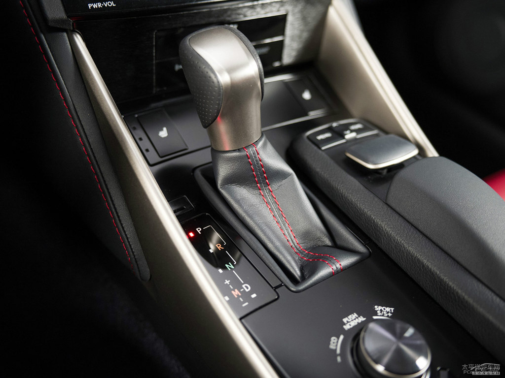 ɫ׿_˹ISп؃(ni)DƬ