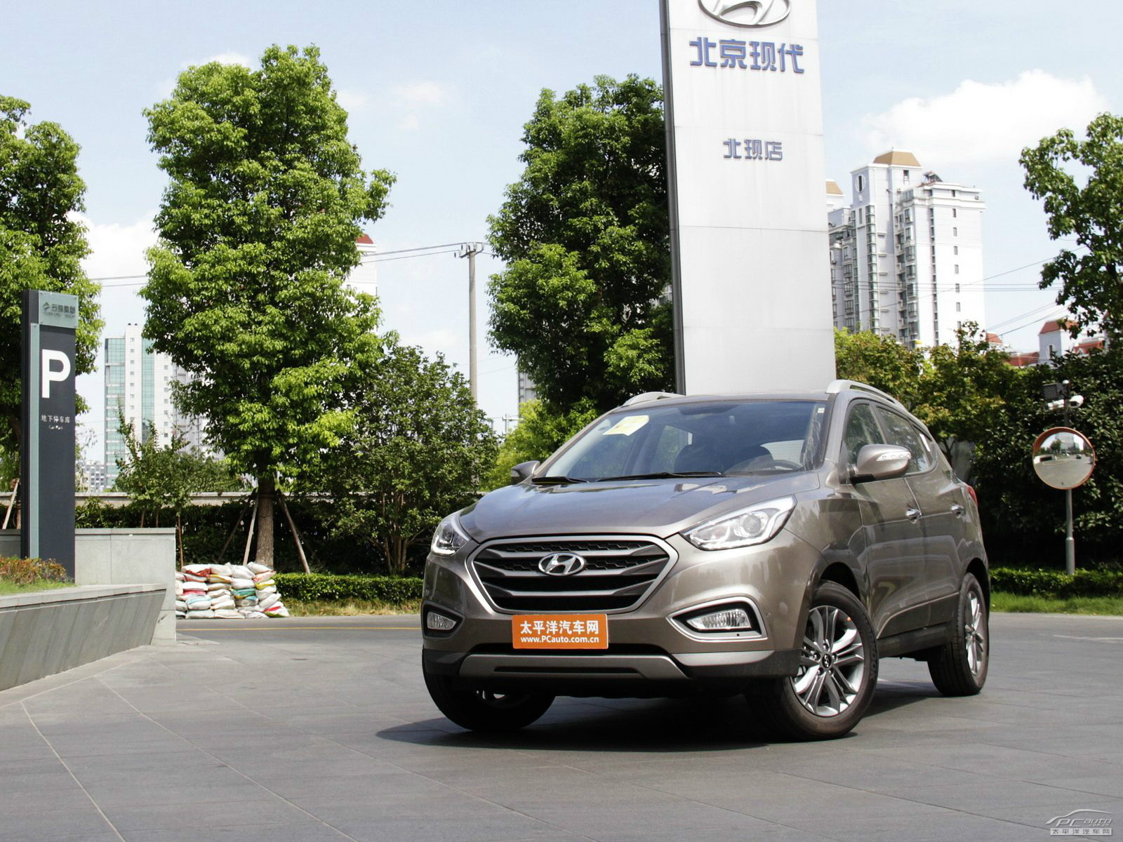 北京現(xiàn)代ix35外觀高清大圖