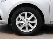 2013款 1.5L MT 豪華型 國IV 2013款 1.5L MT 豪華型 國IV