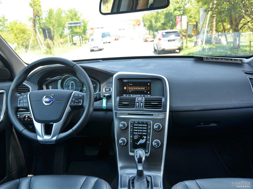 ɫ֠XC60(M(jn))п؃(ni)DƬ