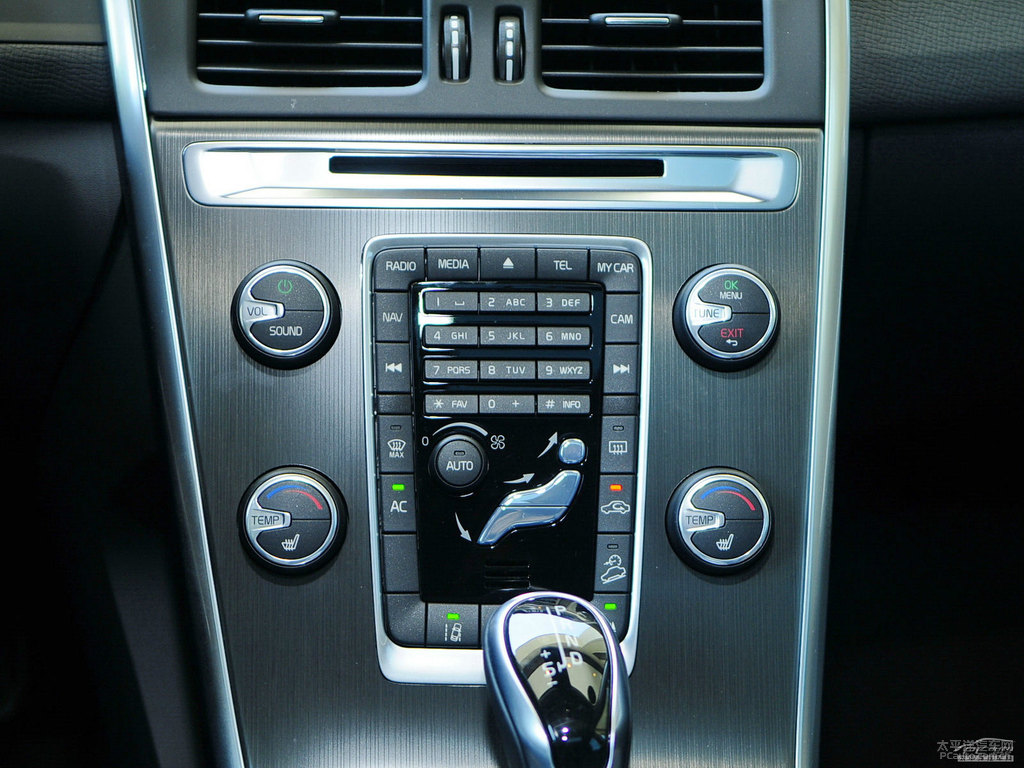ɫ֠XC60(M)п؃(ni)DƬ