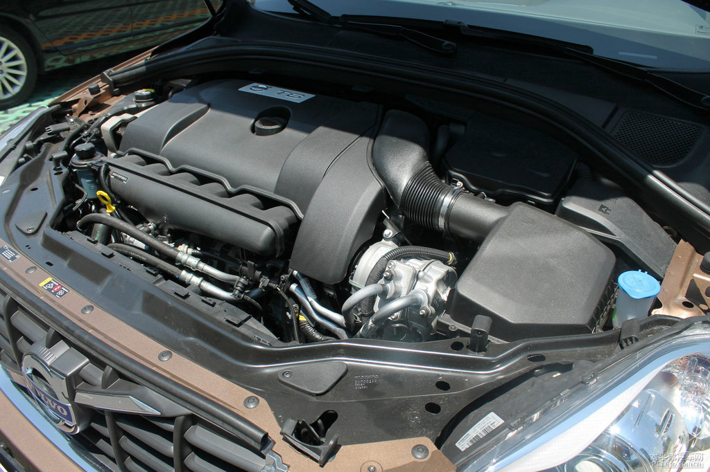 ~ɫ֠XC60(M(jn))(x)(ji)DƬ