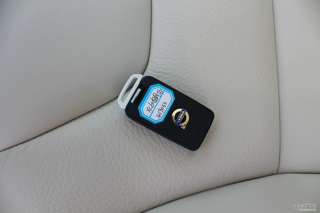 ~ɫ֠XC60(M)(ji)DƬ