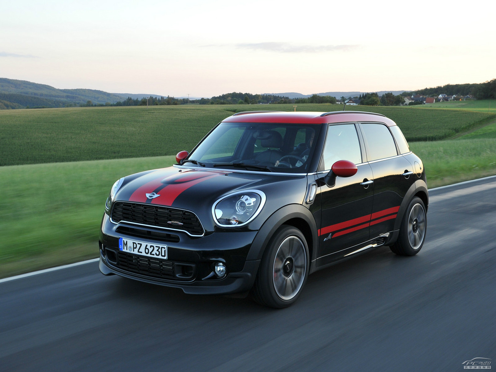 MINI JCW COUNTRYMAN外觀高清大圖